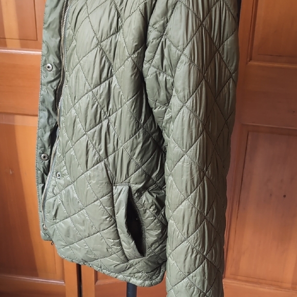 Olive Quilted Women's Jacket - Picture 4 of 7